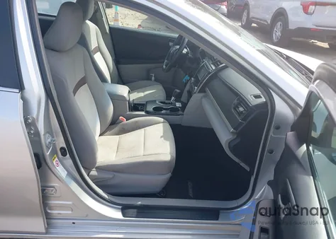 2012 Toyota Camry Le z USA, uszkodzony, nr VIN 4T4BF1FK7CR190433